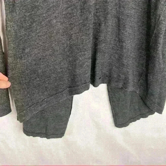 FREE PEOPLE WE THE FREE Sz M Split Back Turtleneck Top Dark Gray Thermal Tunic - Picture 4 of 11